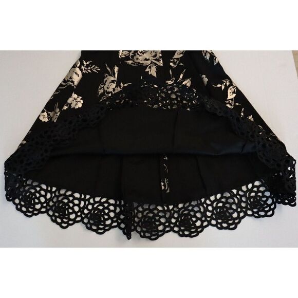Donna Ricco Women's Sz 2 Black/Gold Tulip Sleeve Lace Hem Fit & Flare Dress - Picture 8 of 12